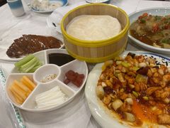 -鑫巴蜀小镇 · 水煮鱼专研店(玉桥店)