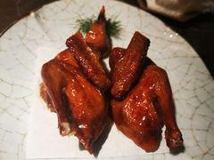 脆皮乳鸽-新荣记(BFC外滩金融中心店)