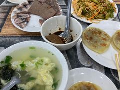 -泓源馅饼店