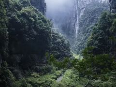 -龙水峡地缝景区