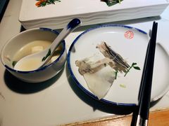 -姜君·千岛湖鱼头馆(浦东大道店)