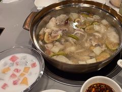 -烹然四季椰子鸡火锅(团结湖总店)
