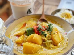 泰式黄咖喱牛腩饭-TamTam