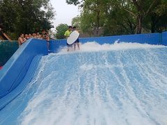 -欢乐水魔方水世界