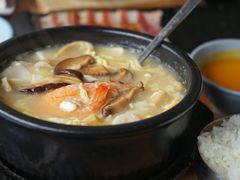 海鲜嫩豆腐汤-小米烤肉-泥炉炭烤(常营店)