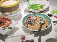 -贝勒爷·酥不腻烤鸭