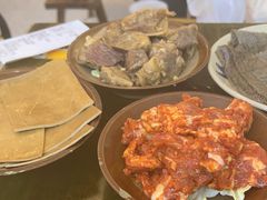 -黄潇洒老火锅(九眼桥宏济巷店)