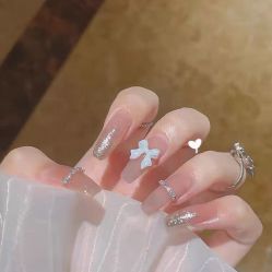 -悦指间美甲美睫