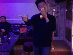 -温莎KTV(珠江路店)