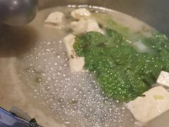 -英子补身汤(海兰路店)