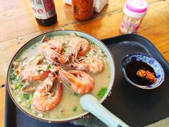 -珍记海鲜粥·海鲜粉