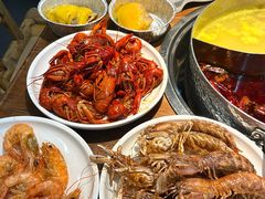 -来龍儿鲜切牛肉自助老火锅