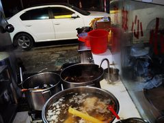 -江三王记牛杂馆(总店)