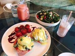 奶油菠菜火腿肉班尼迪克蛋-The Rug Cafe(王府中环店)