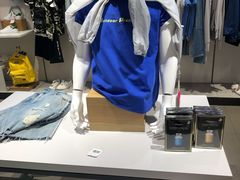 -唯品会(北京国瑞城店)
