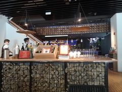 -Erman岩烧牛排(虹桥南丰城店)