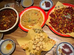 -泥糊破店小酒馆·团建聚餐(南京西路店)