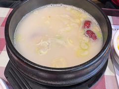 -益百岁牛尾汤主题餐厅(辛庄街店)