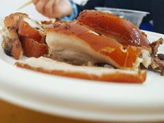 -四更周店烤乳猪