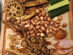 -陈大锅·岳阳鱼馆·地道岳阳菜(美食街店)