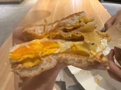 咸蛋黄鸡腿月堡-麦当劳(普陀香溢花城店)