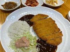 炸猪排盒饭-山海珍味韩国料理(奥城店)