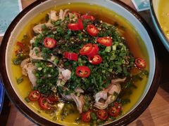-临界音乐酒馆·小龙虾·江湖菜(华熙LIVE·鱼洞店)