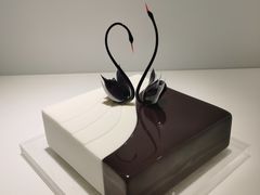 -罗红摄影艺术馆