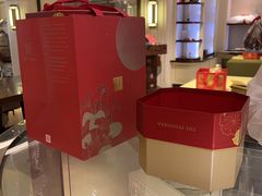 -上海半岛酒店·半岛精品店