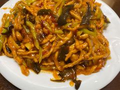 鱼香肉丝-方城小吃店