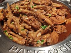 鸡翅煲-胖哥俩肉蟹煲(石家庄长安万达店)