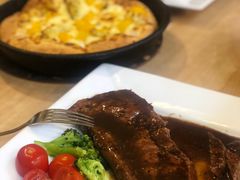 -必胜客(中大银泰店)