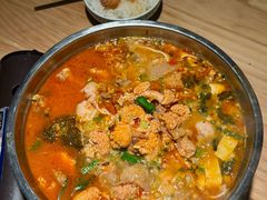 -鱼你相聚·河鲜馆(袁家岭店)