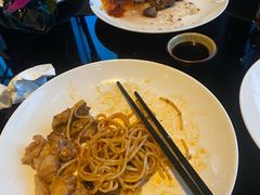 -唐拉雅秀酒店-西锦汇空中BBQ·思创餐厅