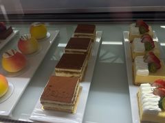 -Plush大堂酒廊(北京金融街威斯汀大酒店)