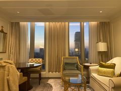 -广州富力丽思卡尔顿酒店