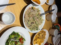 -关东小磨东北菜(上海长风大悦城店)