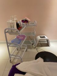 -蕾蕾美颜美容美体