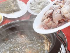 -花苑美食横琴生蚝火锅(拱北粤华路店)