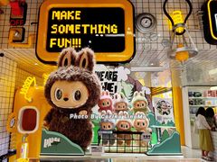 -泡泡玛特POPMART(上海环球港店)