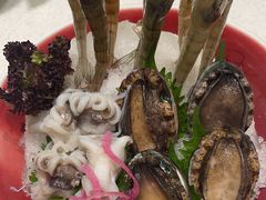 -红鼎豆捞·非遗鲍皇汤火锅(宝丰路店)