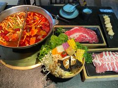 -湊湊火锅·茶憩(新中关购物中心店)