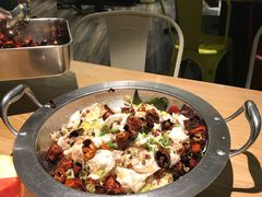 -小鱼小牛·鱼牛干锅·脆鱼火锅(世欧广场店)