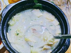 -官塘陈记鱼生·潮汕砂锅粥·牛肉火锅(潮枫路总店)