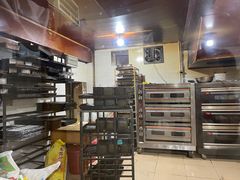 -秀云俄罗斯列巴屋(军星小区店)