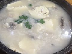 -金达莱冷面百年石锅饭(宾馆胡同店)