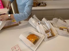 -好利来(万卉路店)