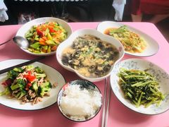 -鲸育宝宝月嫂(徐汇店)