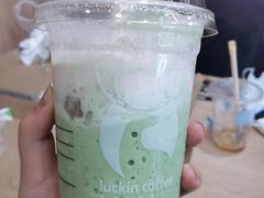 -瑞幸咖啡(新世界中心店)