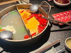 -三出山火锅(南京万象天地店)